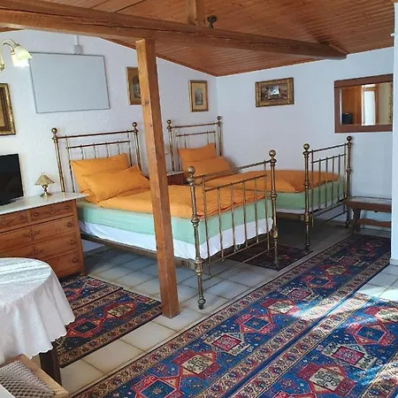 Bed and Breakfast Doppelzimmer / Ederlust Heilungsraeume E.v.